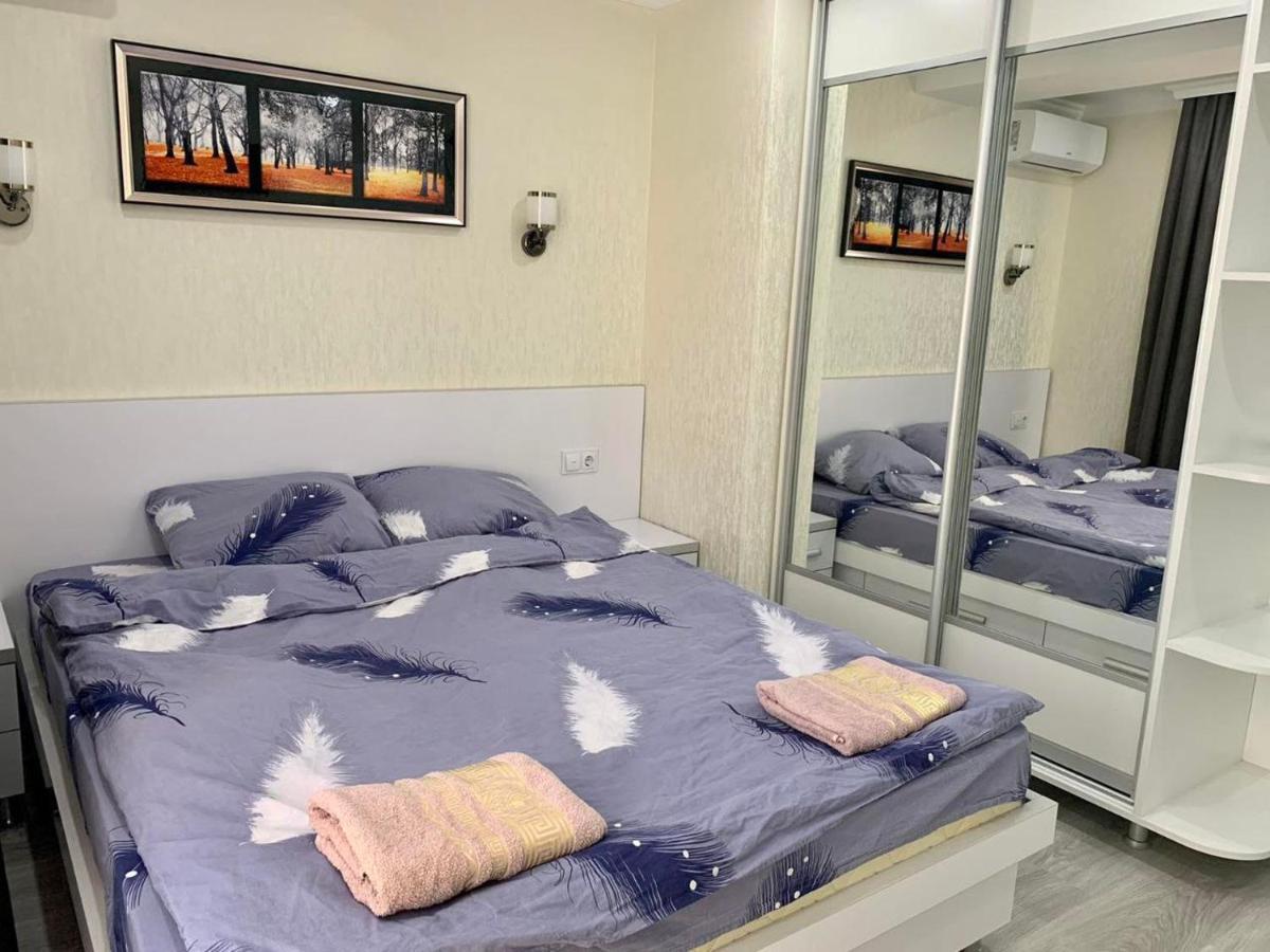 Apartament On Lev Tolstoi 43B! Apartment Chisinau Ngoại thất bức ảnh